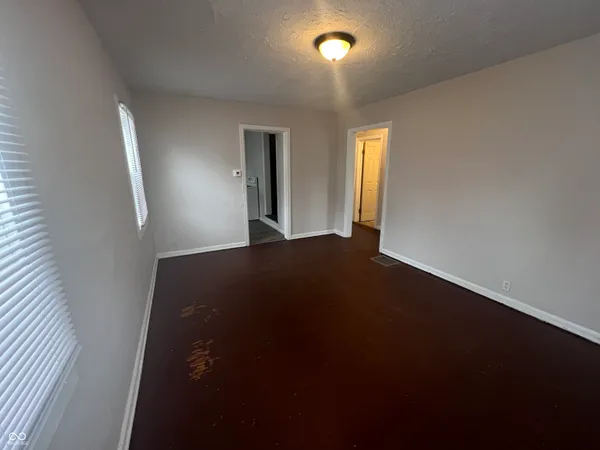 $1,195 | 3915 Hillside Avenue, Indianapolis, IN 46205