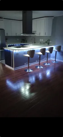 $185,000 | 10109 South Cicero Avenue, Unit 206, Oak Lawn, IL 60453