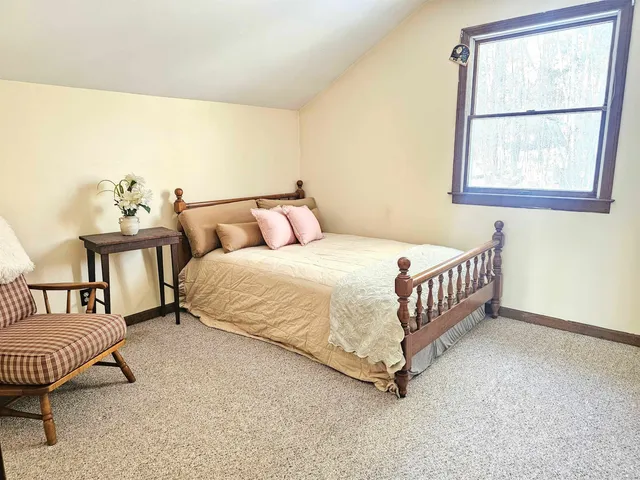 $299,000 | 52 N Road, Wilmington, VT 05363