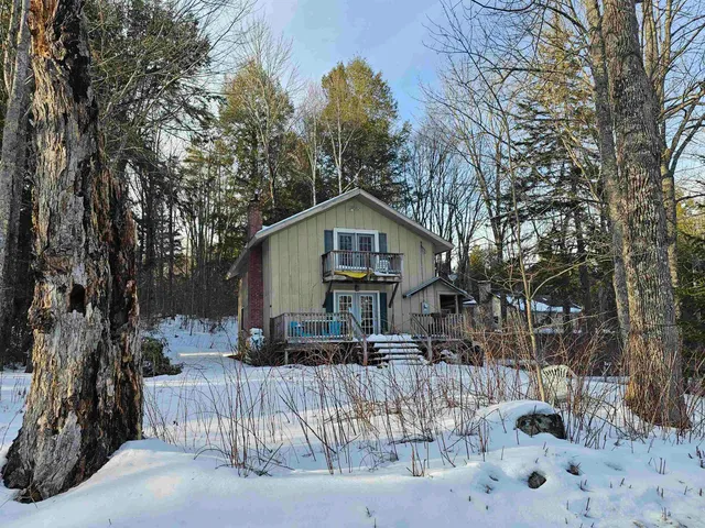 $299,000 | 52 N Road, Wilmington, VT 05363