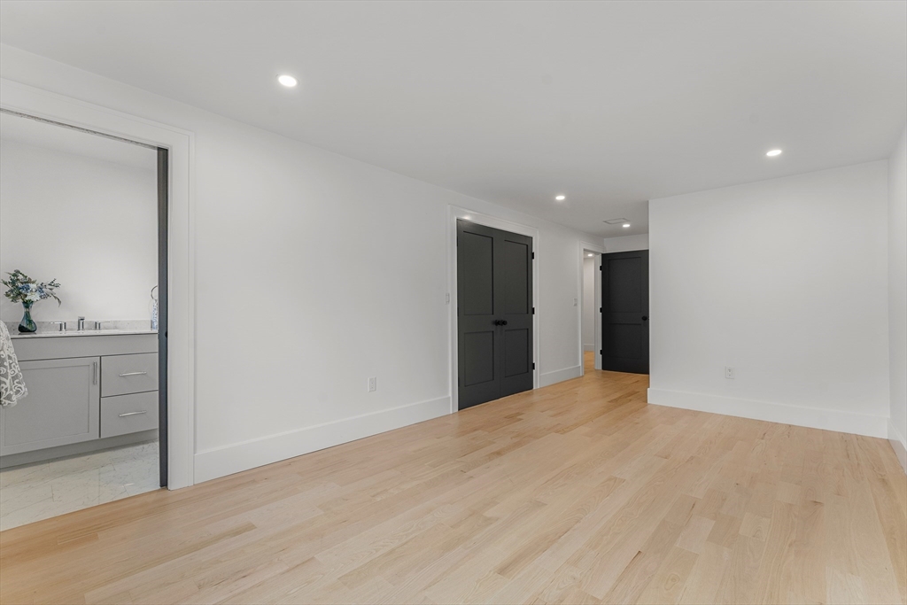 10 Guild Road, Unit 10 Needham, MA 02494 - Photo 23 of 32