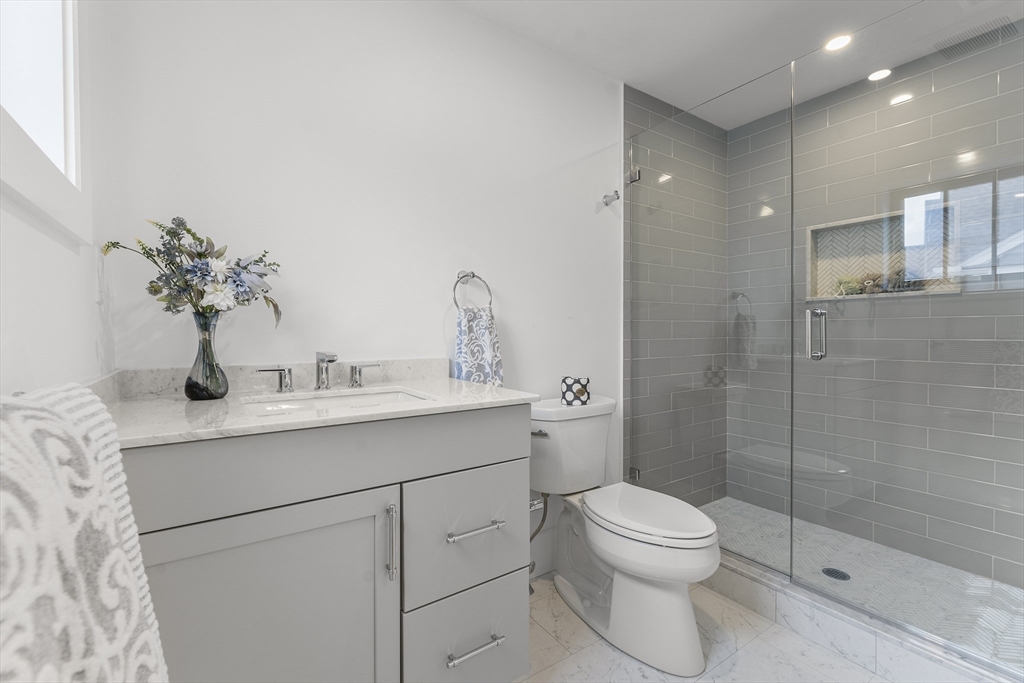 10 Guild Road, Unit 10 Needham, MA 02494 - Photo 24 of 32