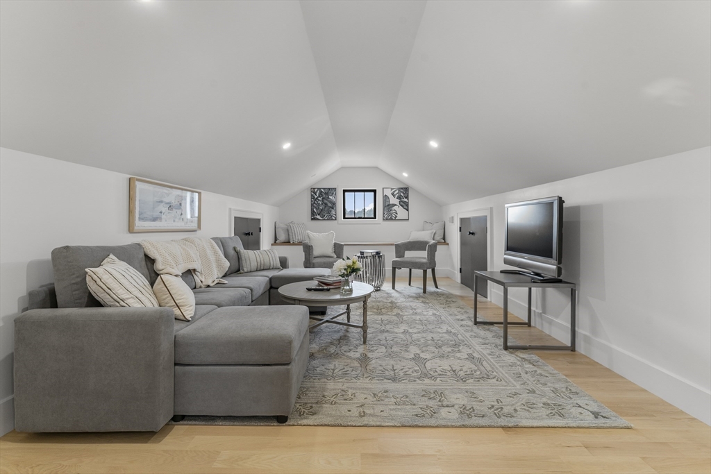 10 Guild Road, Unit 10 Needham, MA 02494 - Photo 25 of 32