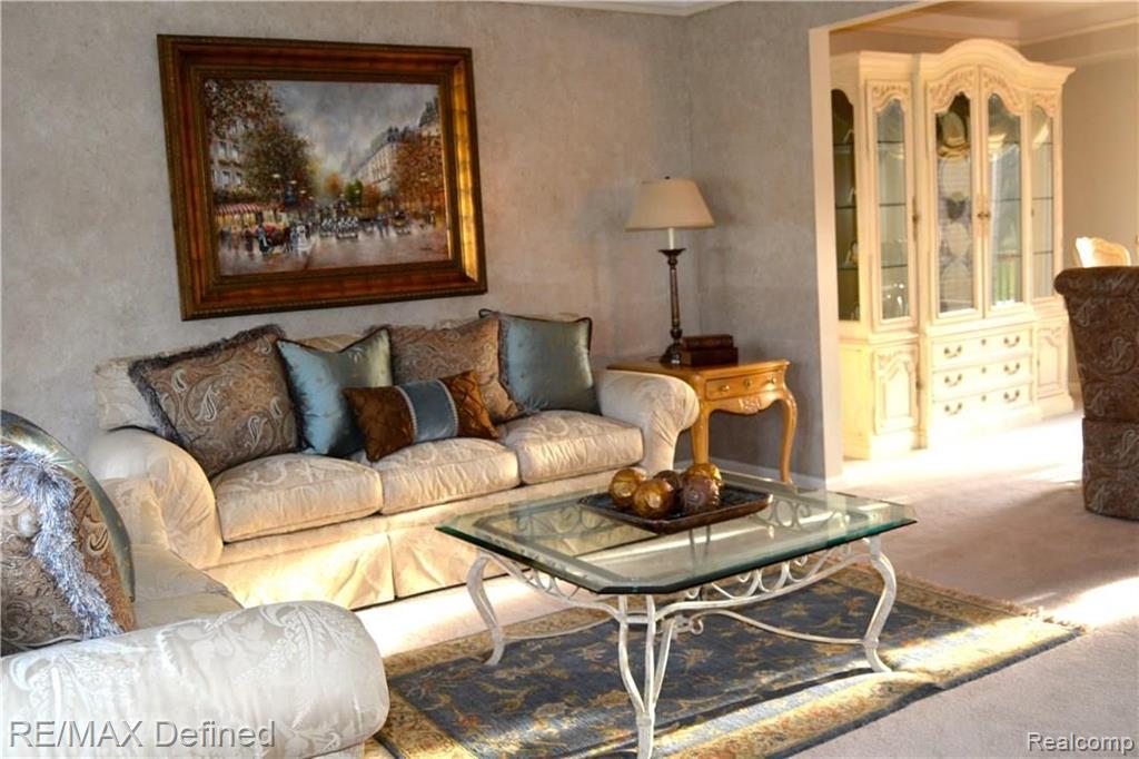 1216 Bembridge Drive Rochester Hills, MI 48307 - Photo 13 of 46