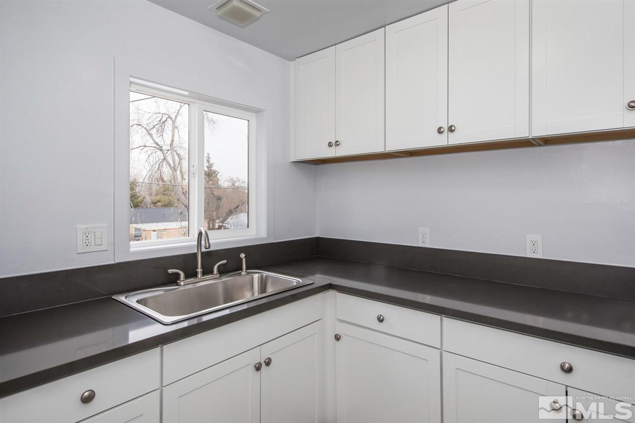 1760 Harold Drive Reno, NV 89503 - Photo 7 of 25 Photo 7
