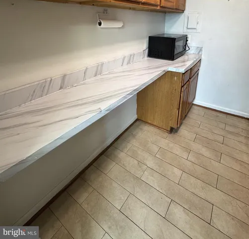 $2,200 | 1600 Renate Drive, Unit 302, Woodbridge, VA 22192