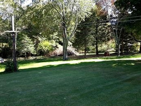 91 Davis Road Westport, MA 02790 - Photo 15 of 16 Gallery Image 15