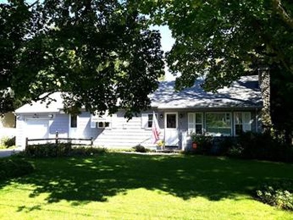 91 Davis Road Westport, MA 02790 - Photo 2 of 16 Gallery Image 2