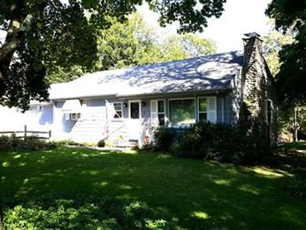 91 Davis Road Westport, MA 02790 - Photo 3 of 16 Gallery Image 3