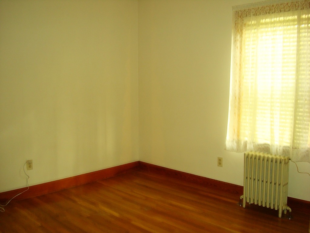 91 Davis Road Westport, MA 02790 - Photo 8 of 16 Gallery Image 8
