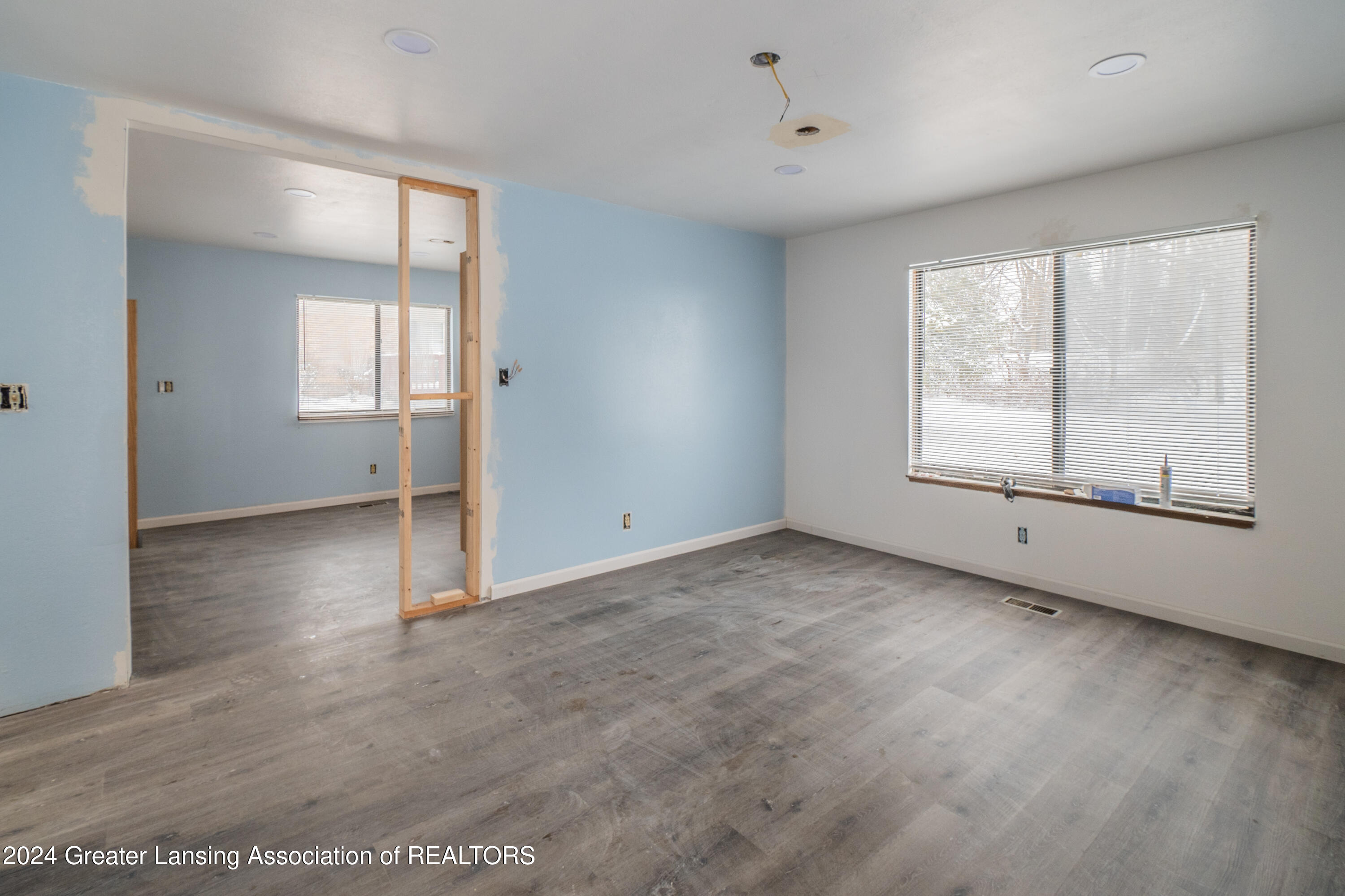 3930 Hunters Ridge Drive, Unit 1 Lansing, MI 48911 - Photo 2 of 17 3930 Hunters Ridge-001