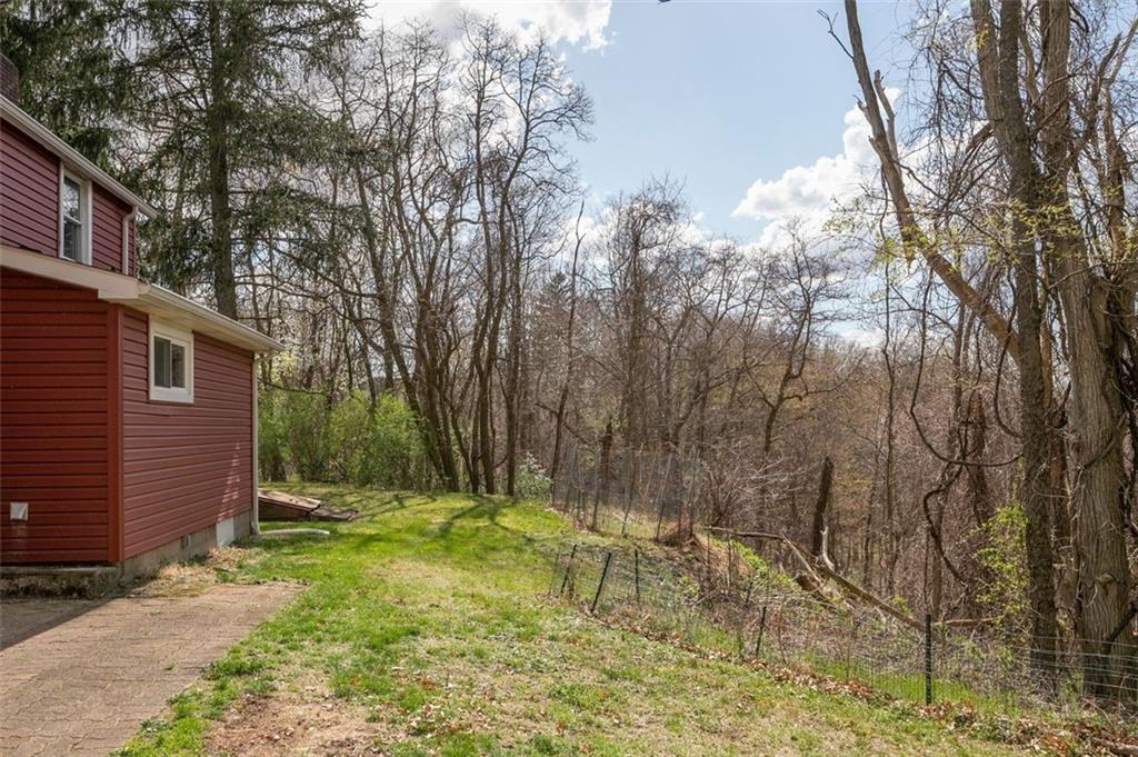 3736 Windover Road Murrysville, PA 15668 - Photo 5 of 24 Gallery Image 5