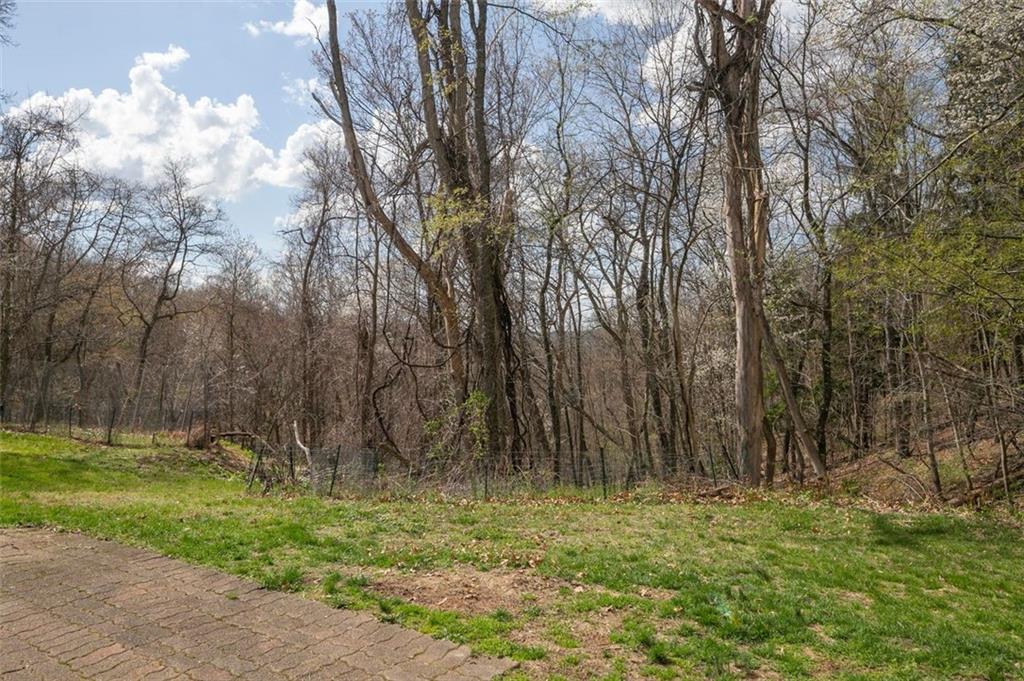 3736 Windover Road Murrysville, PA 15668 - Photo 6 of 24 Gallery Image 6