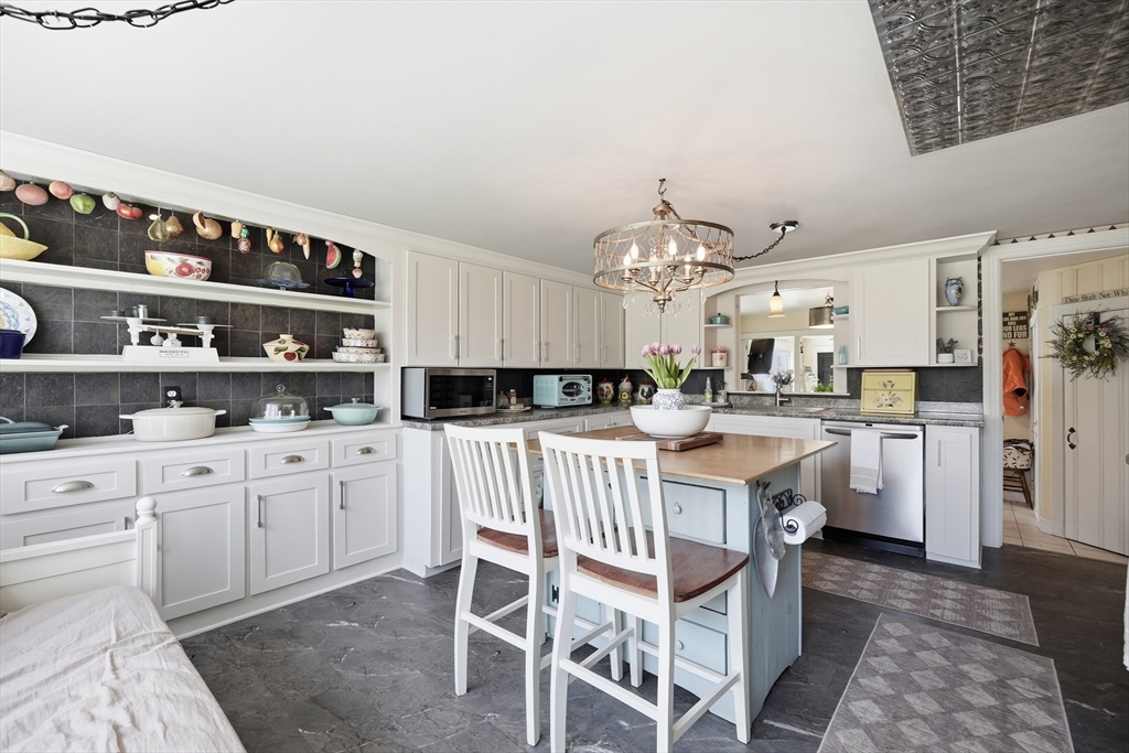 16 Brigham Road Paxton, MA 01612 - Photo 10 of 42 Gallery Image 10