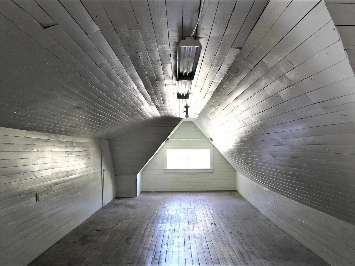 230 Lake Drive Ripley, TN 38063 - Photo 24 of 24 a view of empty room with wooden floor and fan