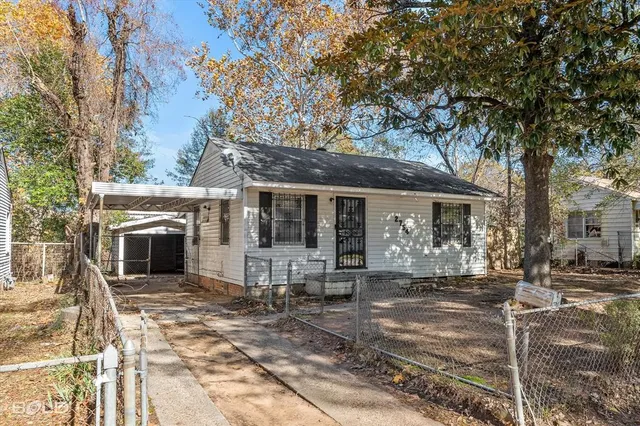 $1,000 | 2754 Lakehurst Avenue, Shreveport, LA 71108
