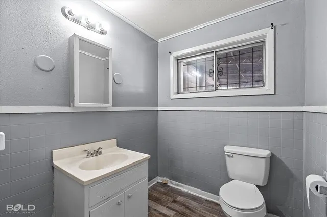 $1,000 | 2754 Lakehurst Avenue, Shreveport, LA 71108