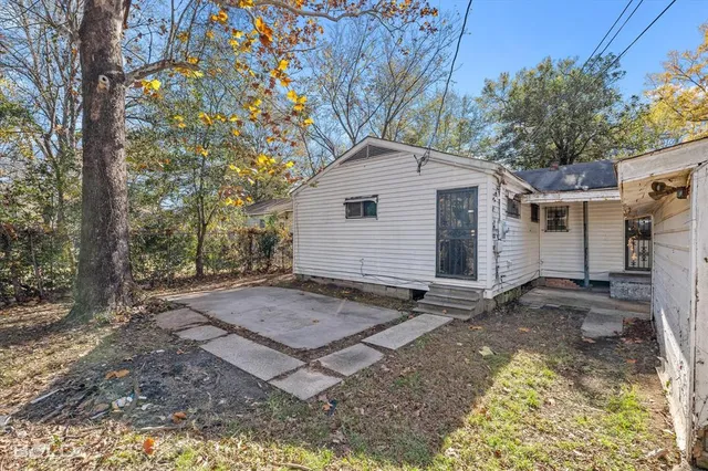 $1,000 | 2754 Lakehurst Avenue, Shreveport, LA 71108