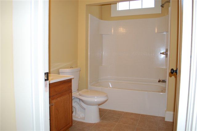 107 Mitchell Road Greenville, SC 29615 - Photo 6 of 14 Gallery Image 6