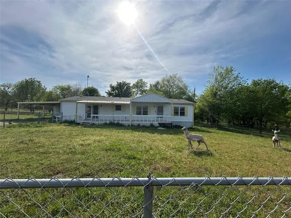 $110,000 | 232 Sacremento Boulevard, Seven Points, TX 75143