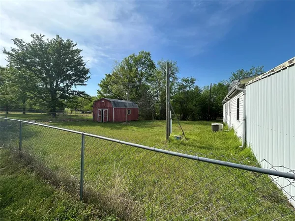 $110,000 | 232 Sacremento Boulevard, Seven Points, TX 75143