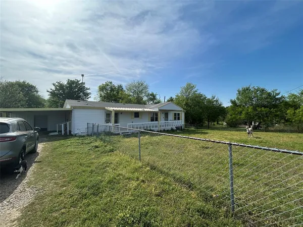 $110,000 | 232 Sacremento Boulevard, Seven Points, TX 75143