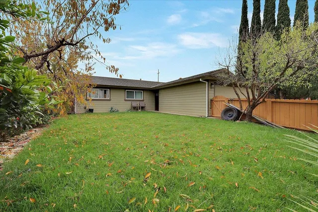 $369,650 | 5270 Aspen Way, Olivehurst, CA 95961