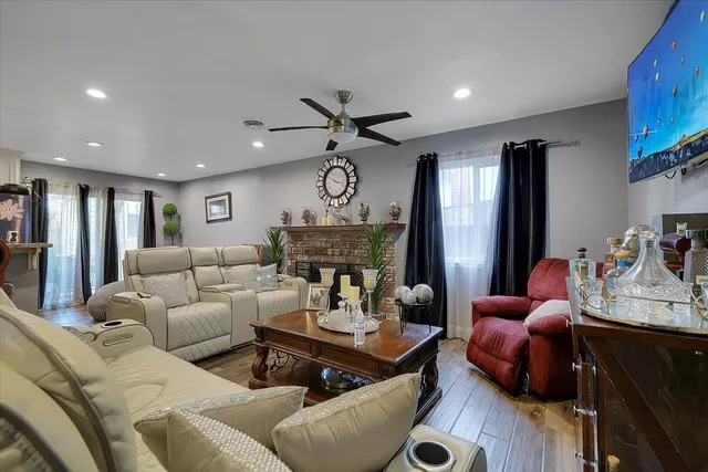 $369,650 | 5270 Aspen Way, Olivehurst, CA 95961