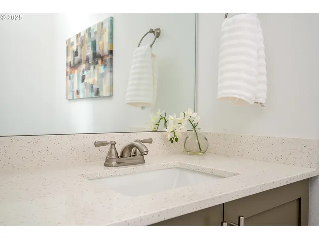 $349,900 | 8353 North Newman Avenue, Portland, OR 97203