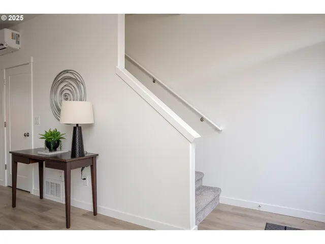 $349,900 | 8353 North Newman Avenue, Portland, OR 97203