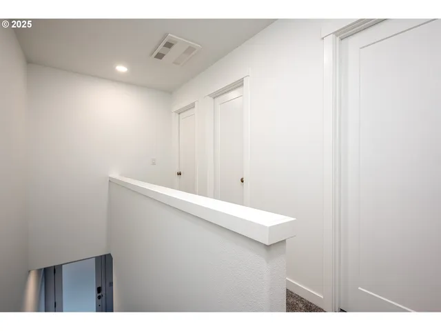 $349,900 | 8353 North Newman Avenue, Portland, OR 97203