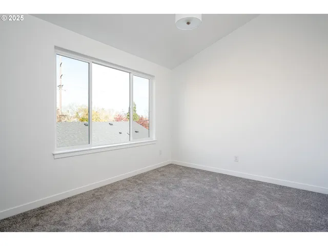 $349,900 | 8353 North Newman Avenue, Portland, OR 97203