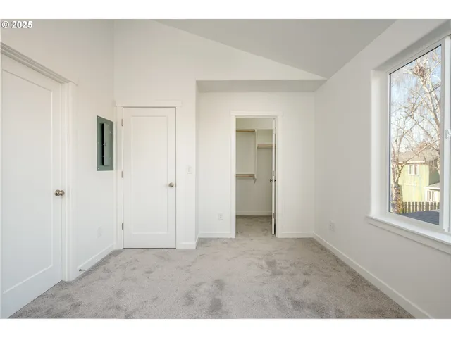 $349,900 | 8353 North Newman Avenue, Portland, OR 97203