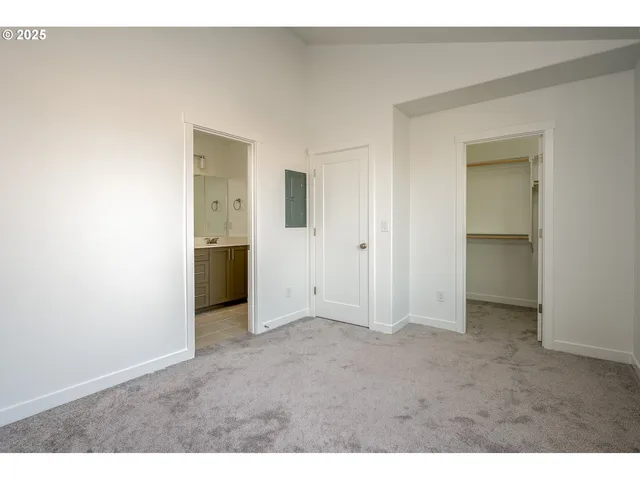 $349,900 | 8353 North Newman Avenue, Portland, OR 97203