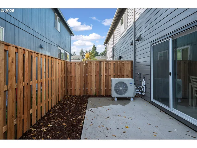 $349,900 | 8353 North Newman Avenue, Portland, OR 97203
