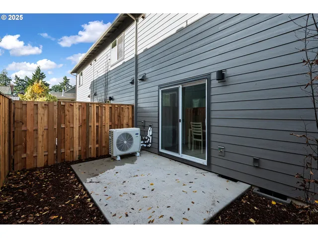 $349,900 | 8353 North Newman Avenue, Portland, OR 97203