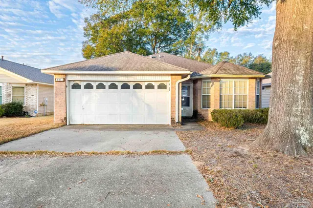 $200,000 | 521 Desert Oak Drive, Pensacola, FL 32514