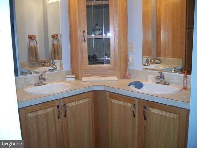 840 Ridge Avenue Gap, PA 17527 - Photo 10 of 19