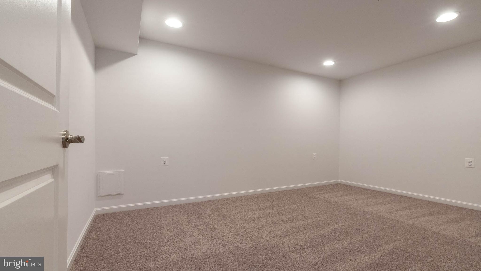 945 Holden Road Frederick, MD 21701 - Photo 14 of 25 Bonus Room - use as an Office, Den or Media Room