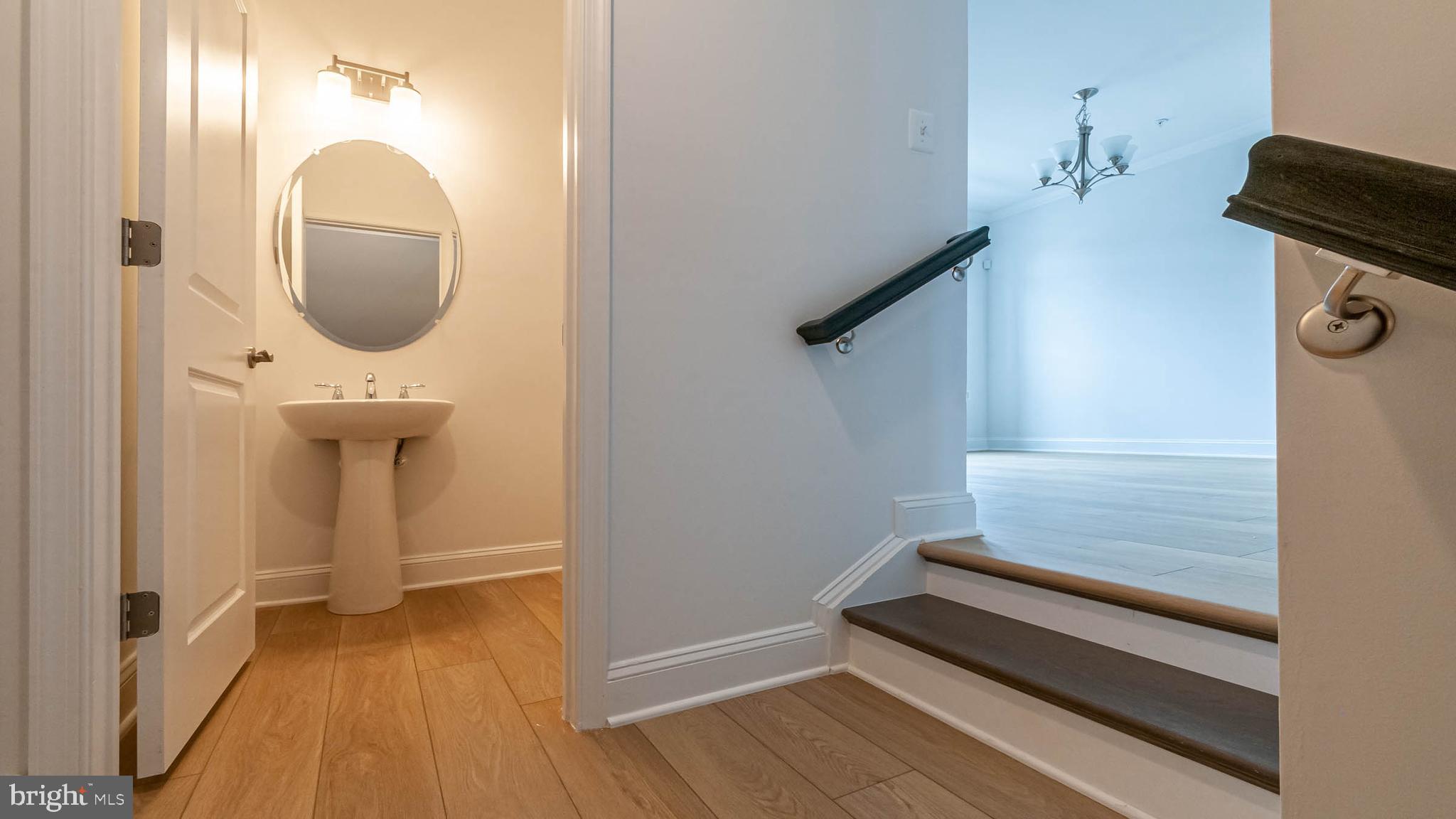 945 Holden Road Frederick, MD 21701 - Photo 7 of 25 Powder Room