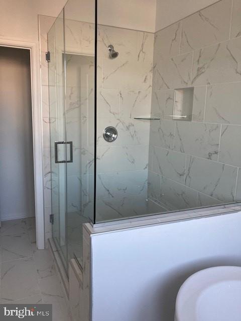 945 Holden Road Frederick, MD 21701 - Photo 9 of 25 Owners Bath Shower