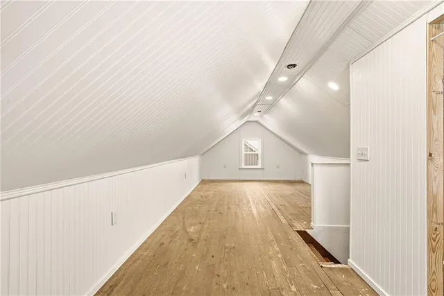 a view of an entryway