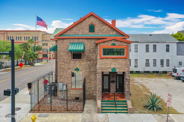 $3,200 | 138 East Duval Street, Jacksonville, FL 32202