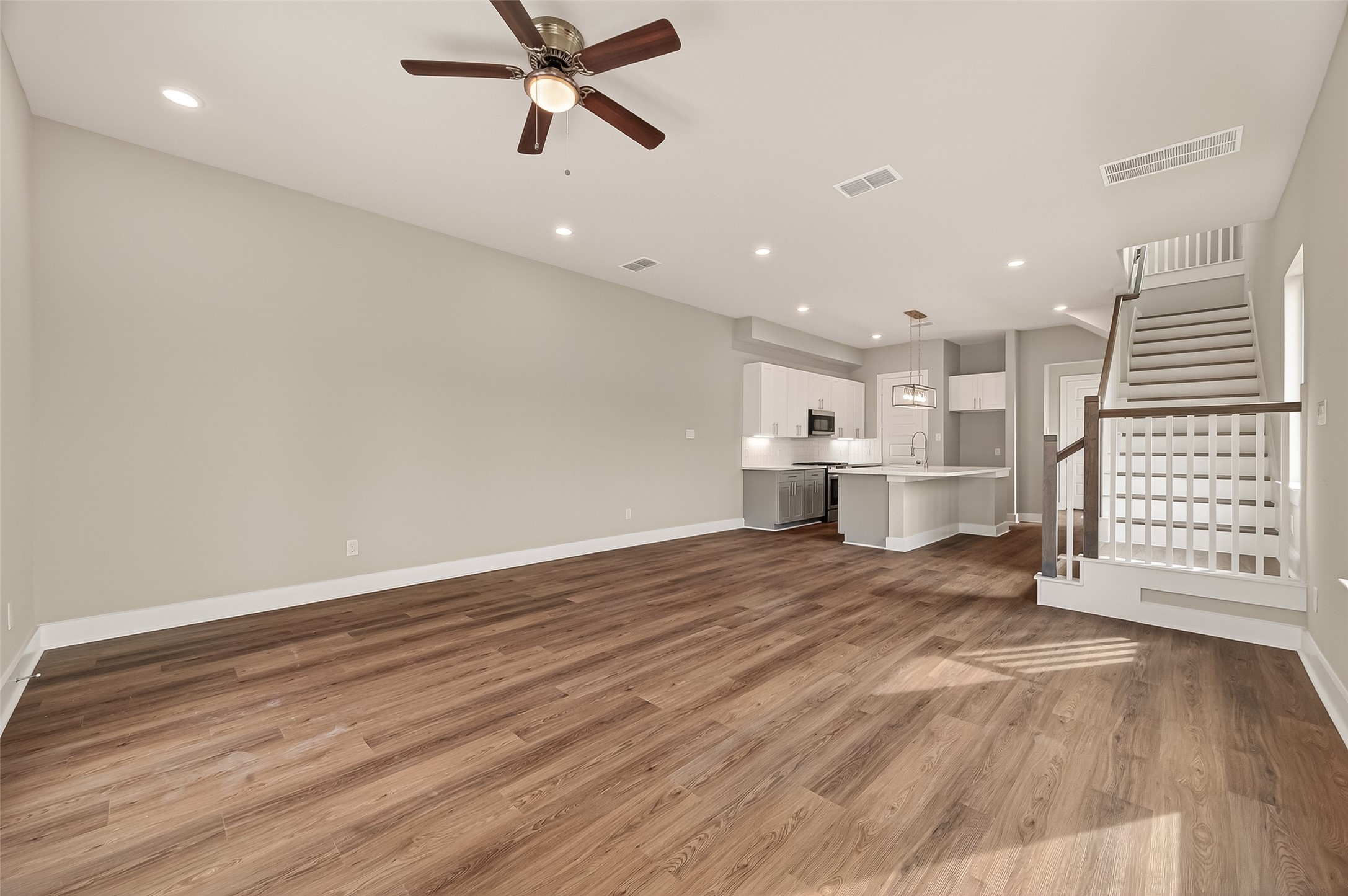 1504 Hussion Street Houston, TX 77003 - Photo 10 of 47