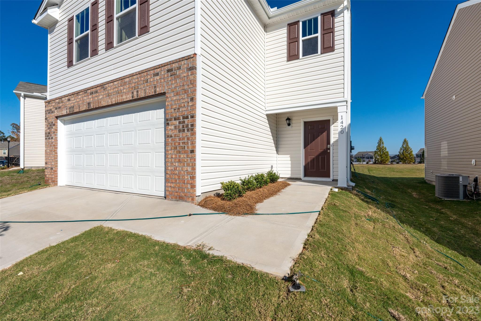 505 Jaca Lane Arden, NC 28704 - Photo 2 of 27