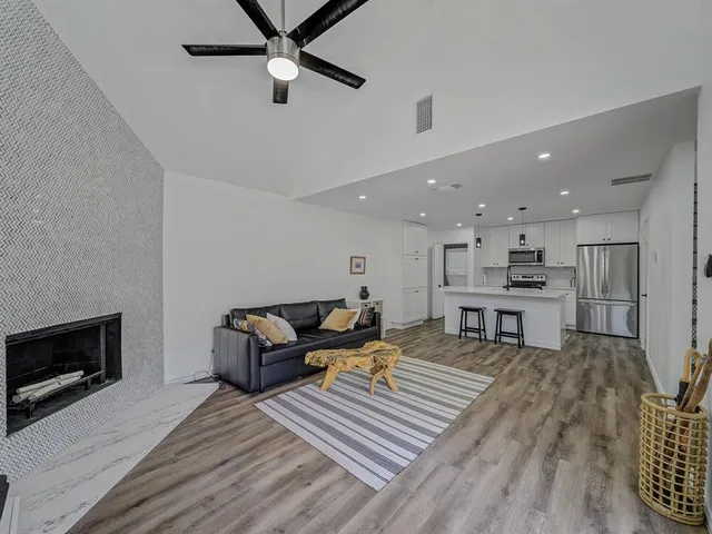 $158,900 | 4623 Country Creek Drive, Unit 1046, Dallas, TX 75236