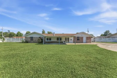 $249,900 | 516 North Lebanon Street, Sulphur, LA 70663