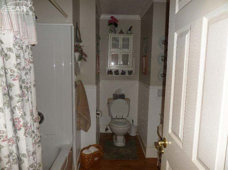 14365 North Center Road Clio, MI 48420 - Photo 8 of 34 20440307-7.JPG