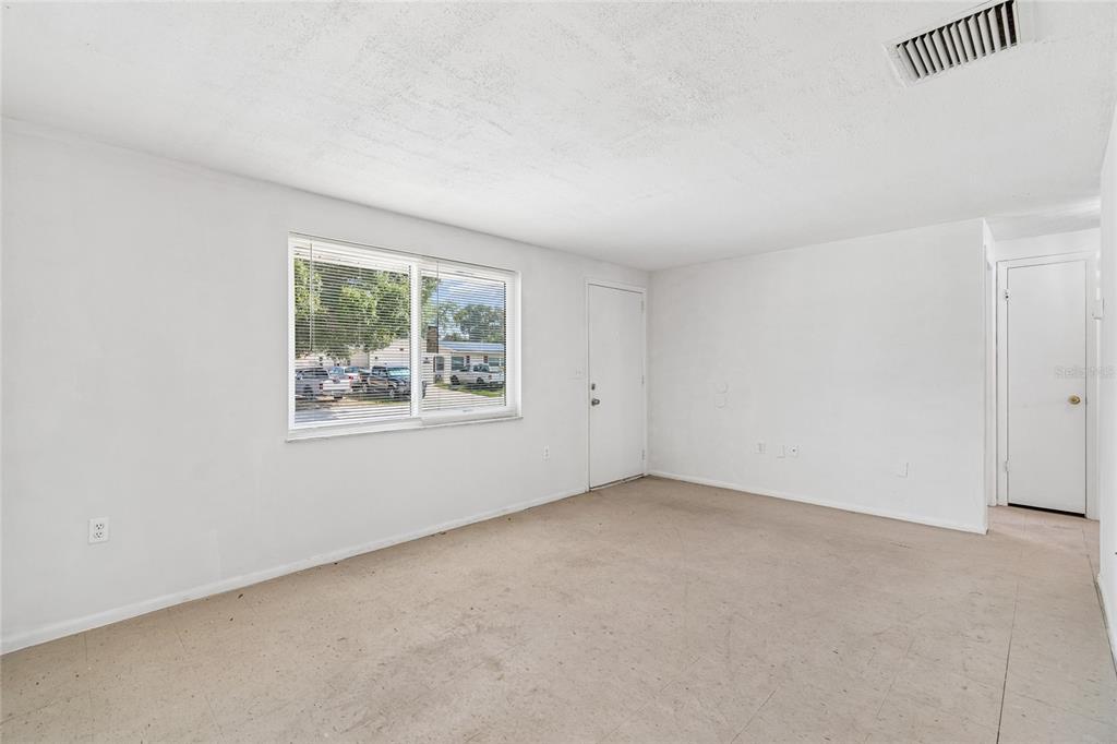 6324 Tralee Avenue New Port Richey, FL 34653 - Photo 12 of 69