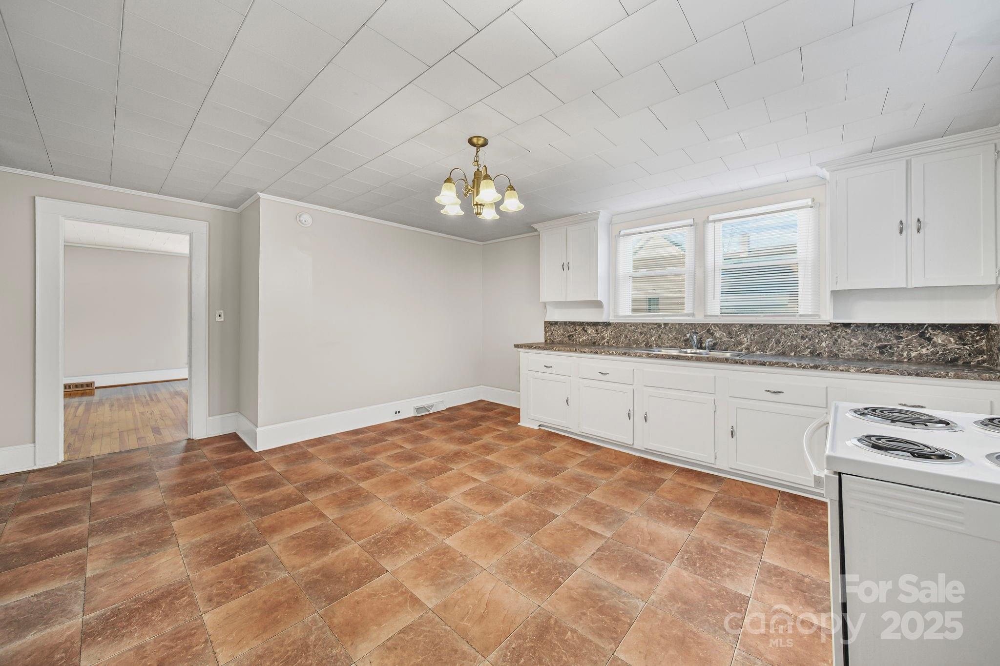 526 Graham Street Albemarle, NC 28001 - Photo 14 of 28